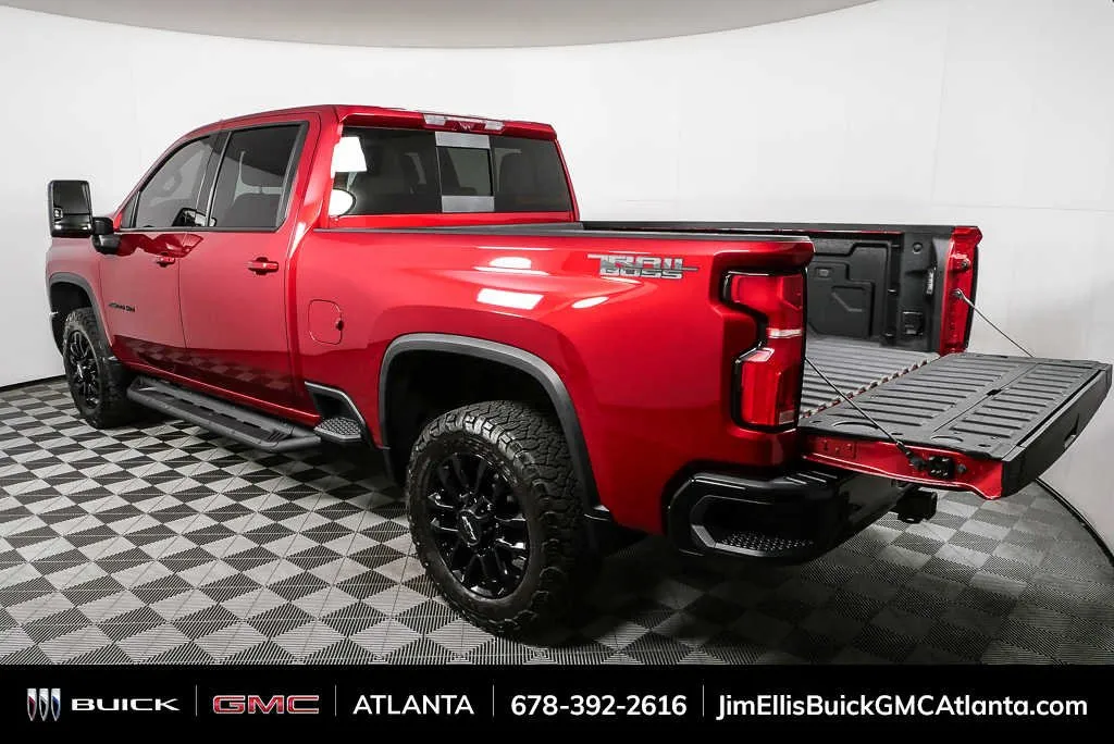2025 Chevrolet Silverado 2500 HD LTZ thumbnail 32