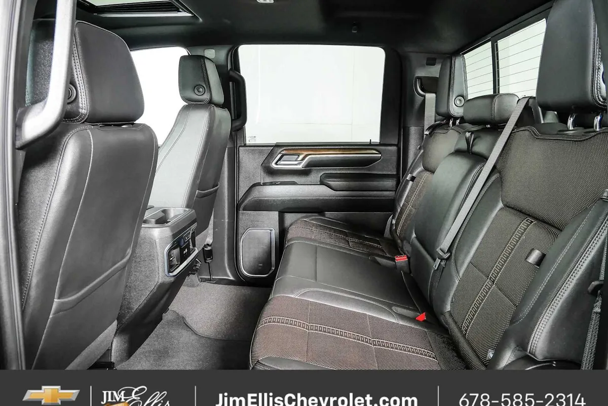 2025 Chevrolet Silverado 2500HD High Country thumbnail 18