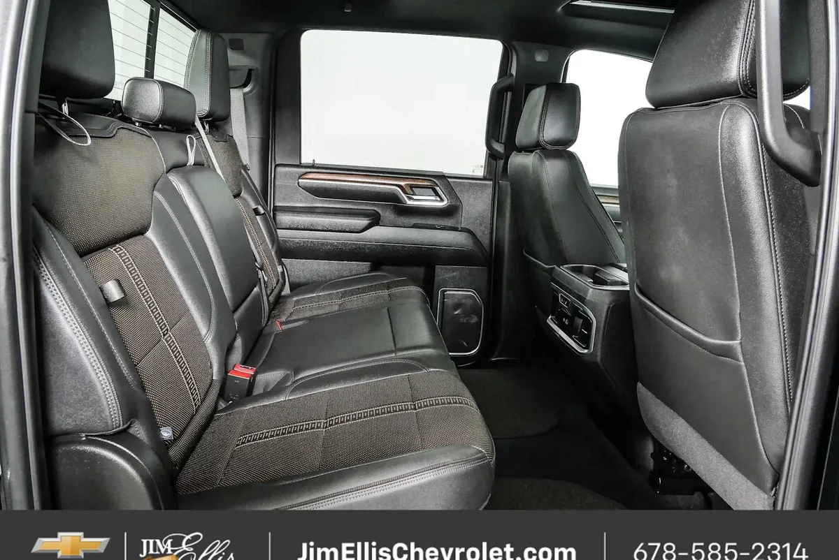 2025 Chevrolet Silverado 2500HD High Country thumbnail 22