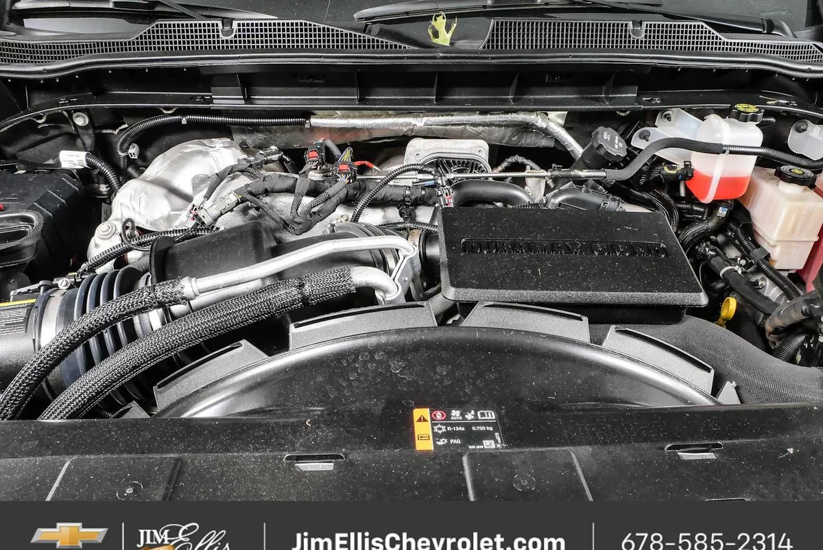 2025 Chevrolet Silverado 2500HD High Country thumbnail 33