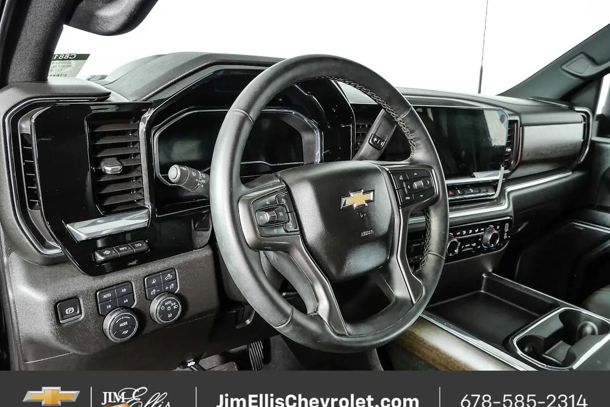 2025 Chevrolet Silverado 2500HD High Country thumbnail 4