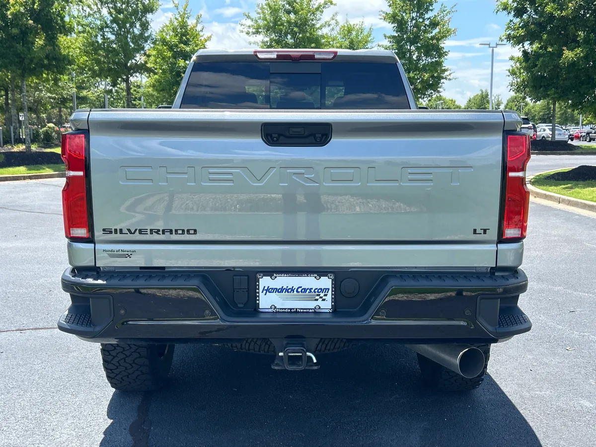 2025 Chevrolet Silverado 2500HD LT thumbnail 7