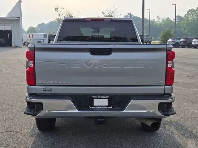2025 Chevrolet Silverado 2500HD LT thumbnail 10