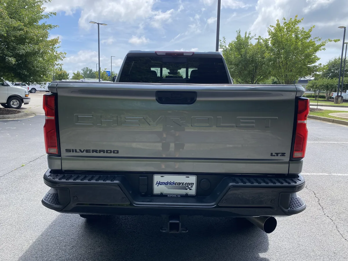 2025 Chevrolet Silverado 2500HD LTZ thumbnail 7