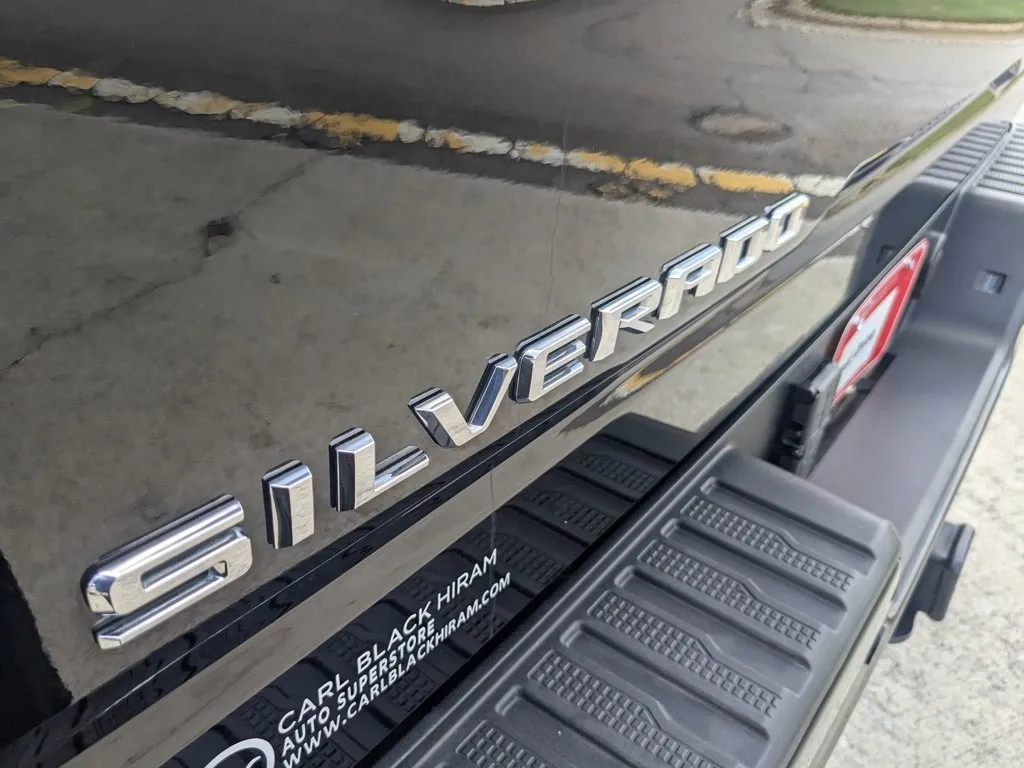 2025 Chevrolet Silverado 2500HD ZR2 thumbnail 29
