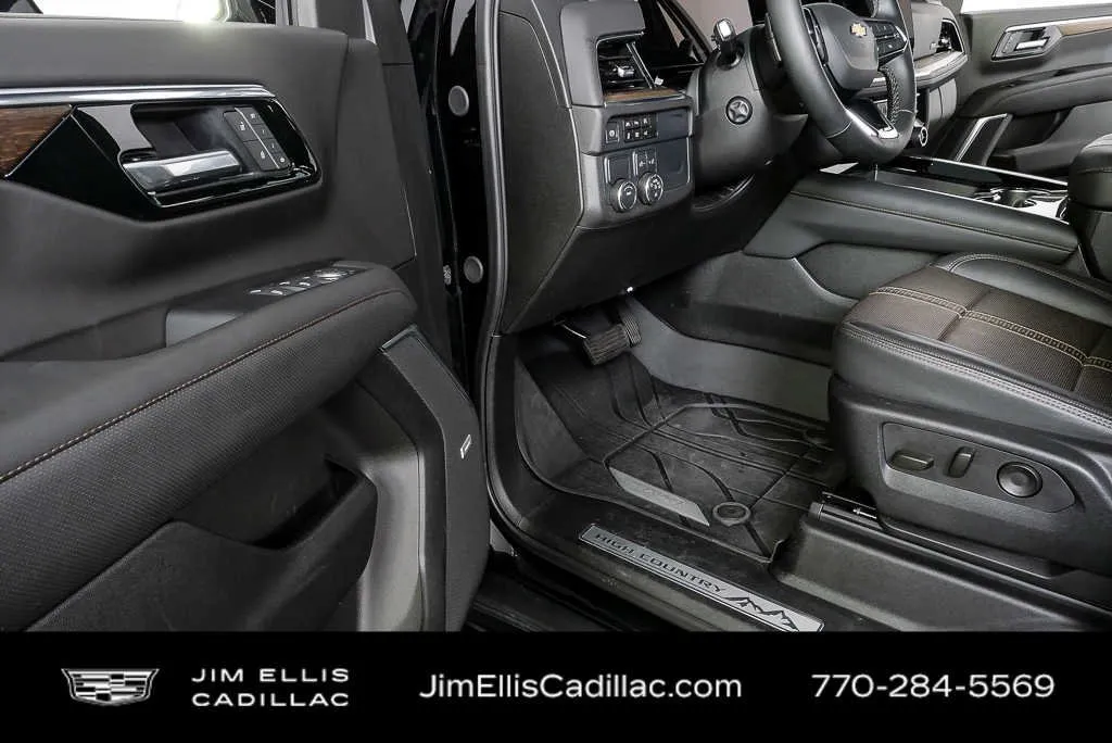 2025 Chevrolet Tahoe High Country thumbnail 8