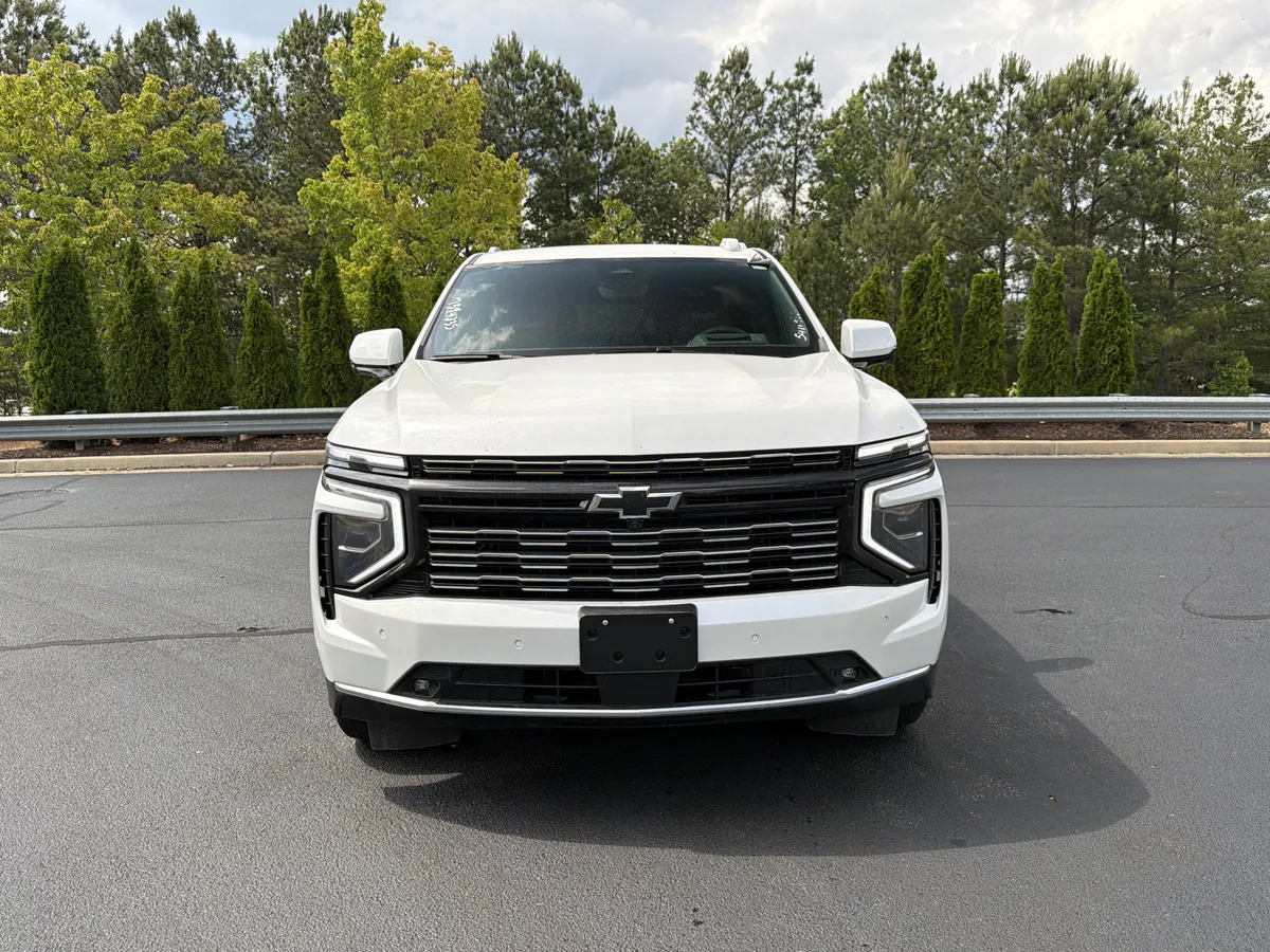 2025 Chevrolet Tahoe High Country thumbnail 10