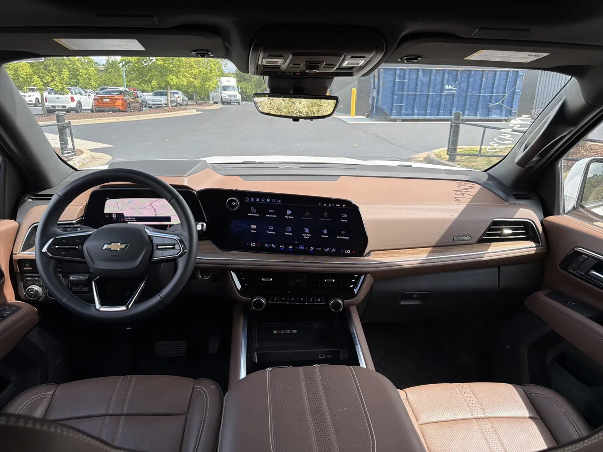 2025 Chevrolet Tahoe High Country thumbnail 24