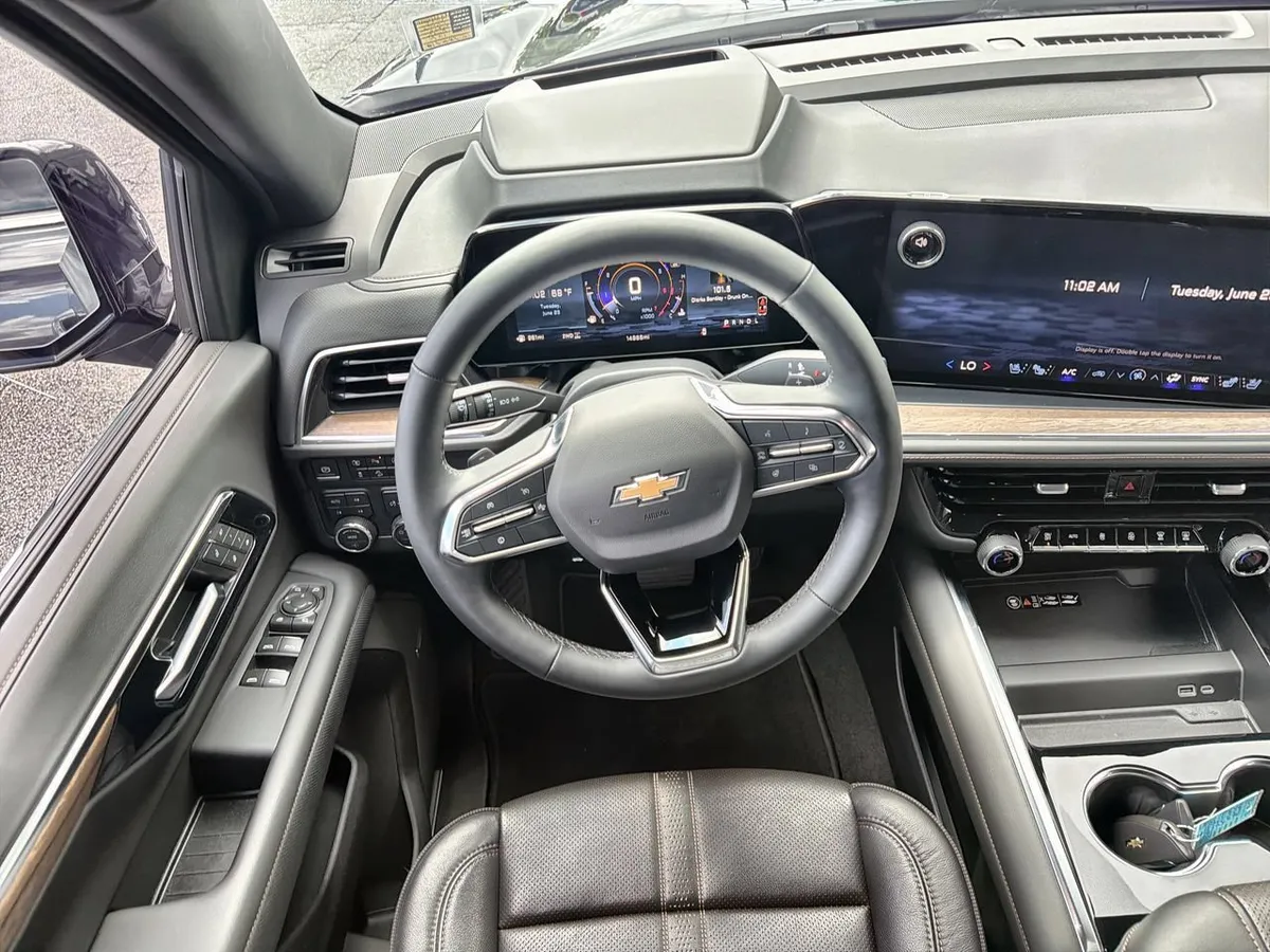 2025 Chevrolet Tahoe High Country thumbnail 10