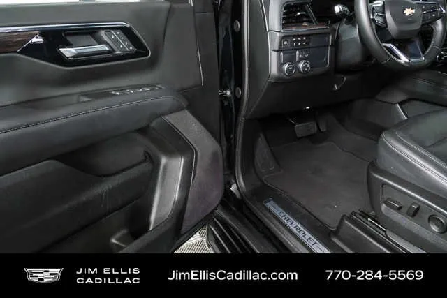 2025 Chevrolet Tahoe LT thumbnail 36