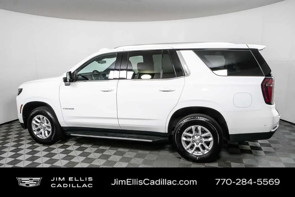 2025 Chevrolet Tahoe LT thumbnail 29
