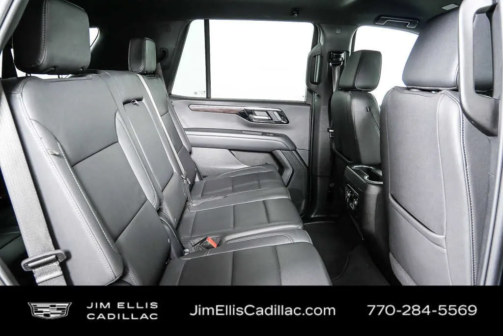 2025 Chevrolet Tahoe LT thumbnail 20
