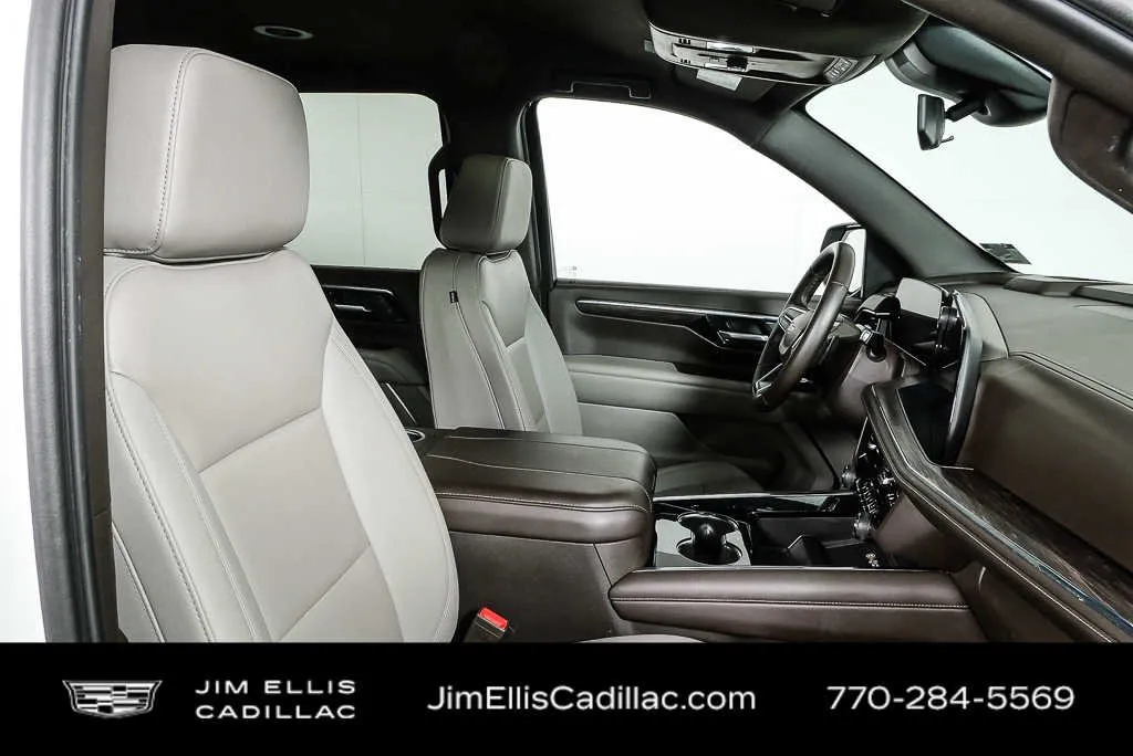 2025 Chevrolet Tahoe LT thumbnail 22