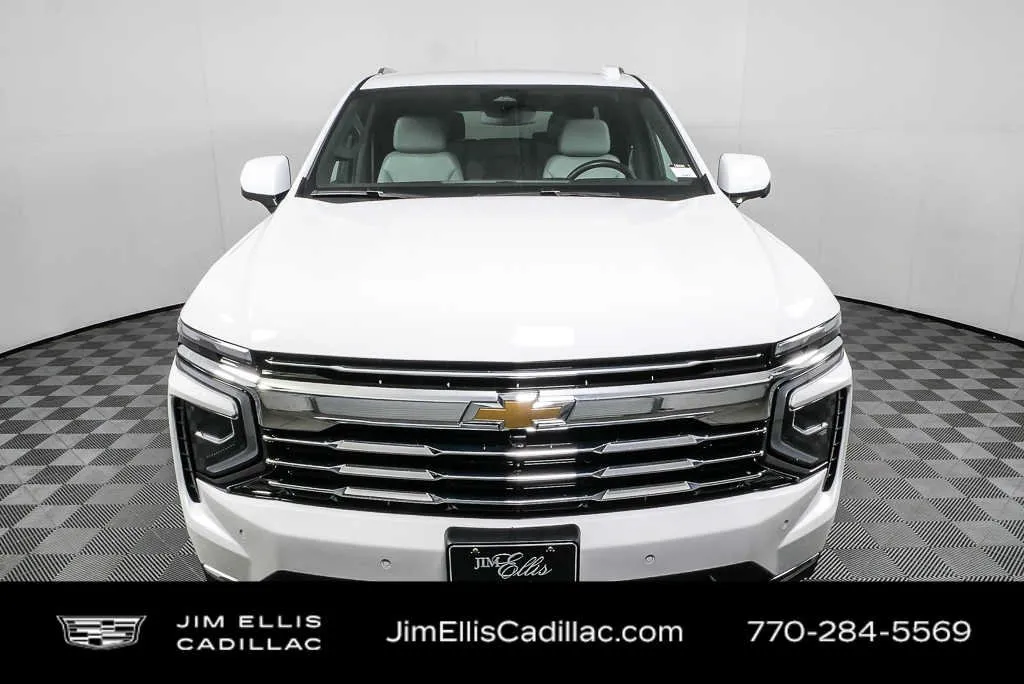 2025 Chevrolet Tahoe LT thumbnail 26
