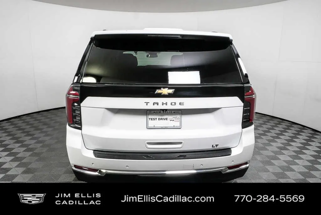 2025 Chevrolet Tahoe LT thumbnail 27