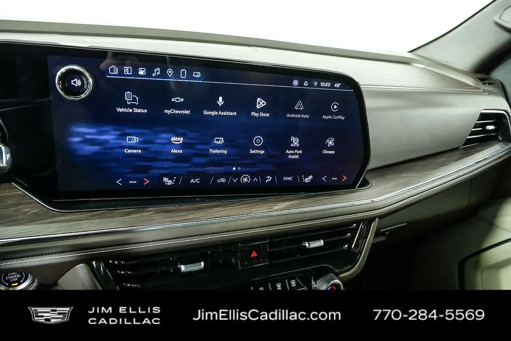 2025 Chevrolet Tahoe LT thumbnail 12