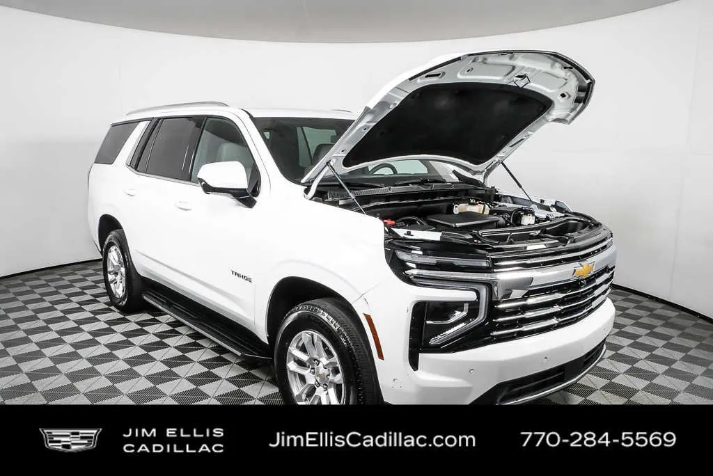 2025 Chevrolet Tahoe LT thumbnail 34