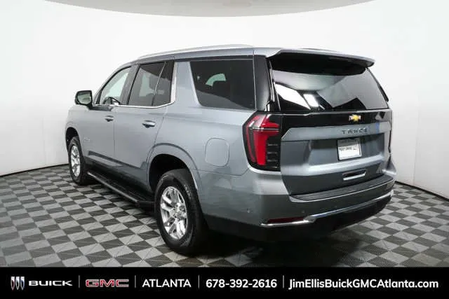 2025 Chevrolet Tahoe LT thumbnail 27