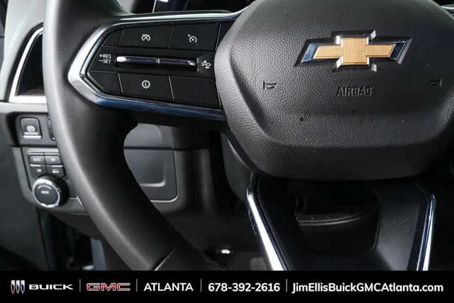 2025 Chevrolet Tahoe LT thumbnail 9