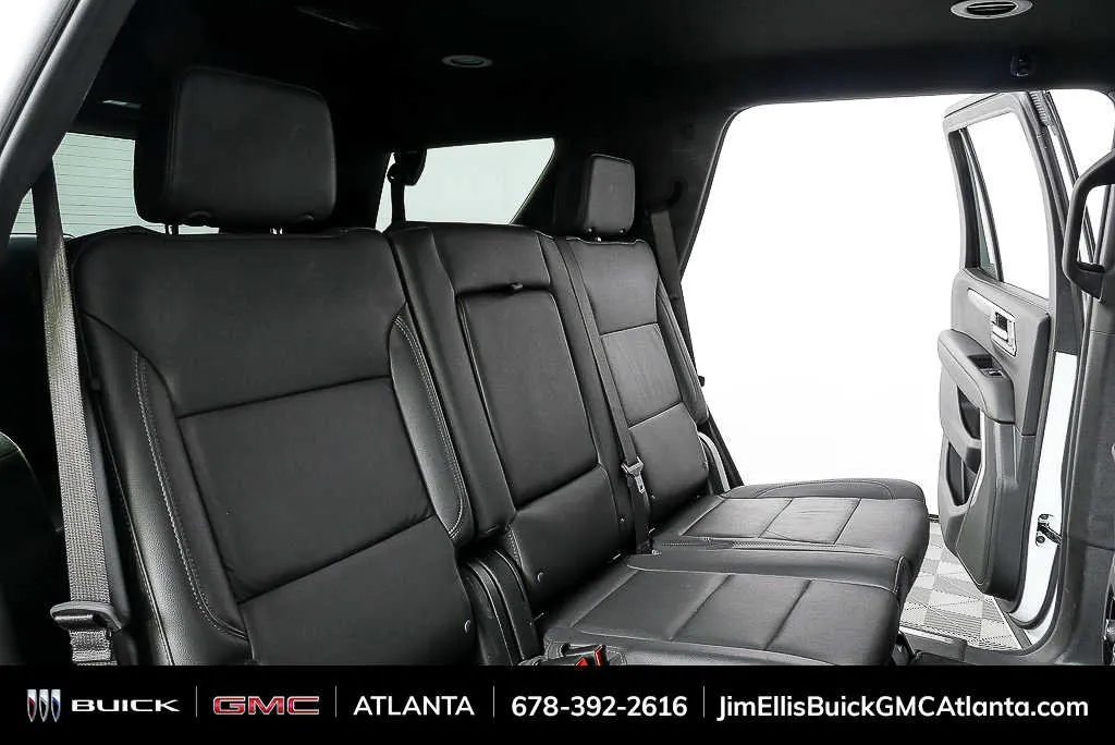 2025 Chevrolet Tahoe LT thumbnail 21