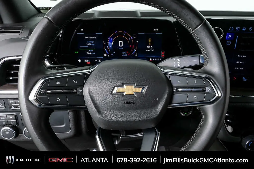 2025 Chevrolet Tahoe LT thumbnail 8