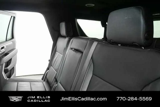 2025 Chevrolet Tahoe LT thumbnail 19