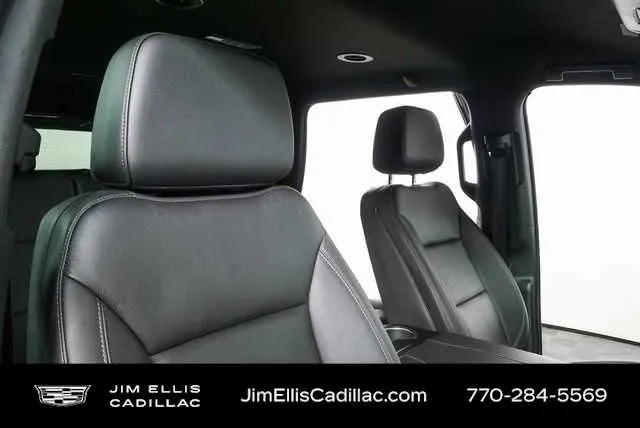 2025 Chevrolet Tahoe LT thumbnail 21