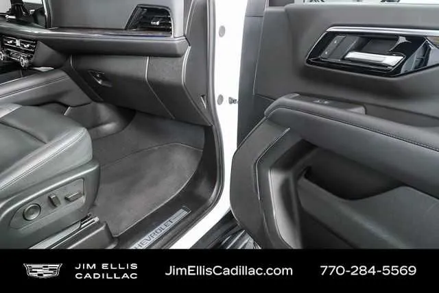 2025 Chevrolet Tahoe LT thumbnail 23