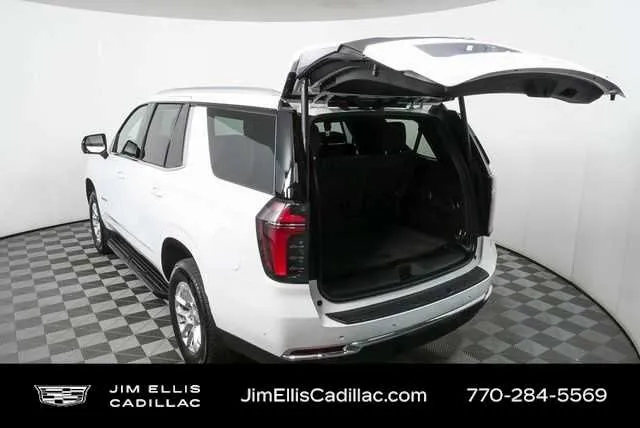 2025 Chevrolet Tahoe LT thumbnail 27