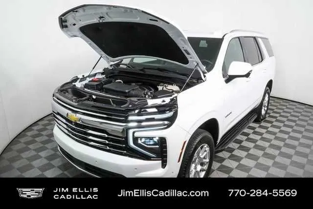2025 Chevrolet Tahoe LT thumbnail 31