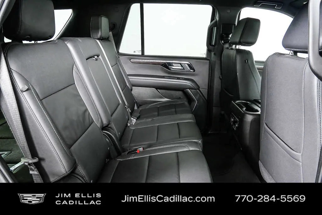 2025 Chevrolet Tahoe LT thumbnail 21