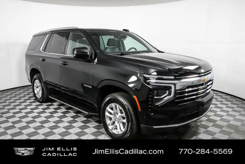 2025 Chevrolet Tahoe LT thumbnail 26