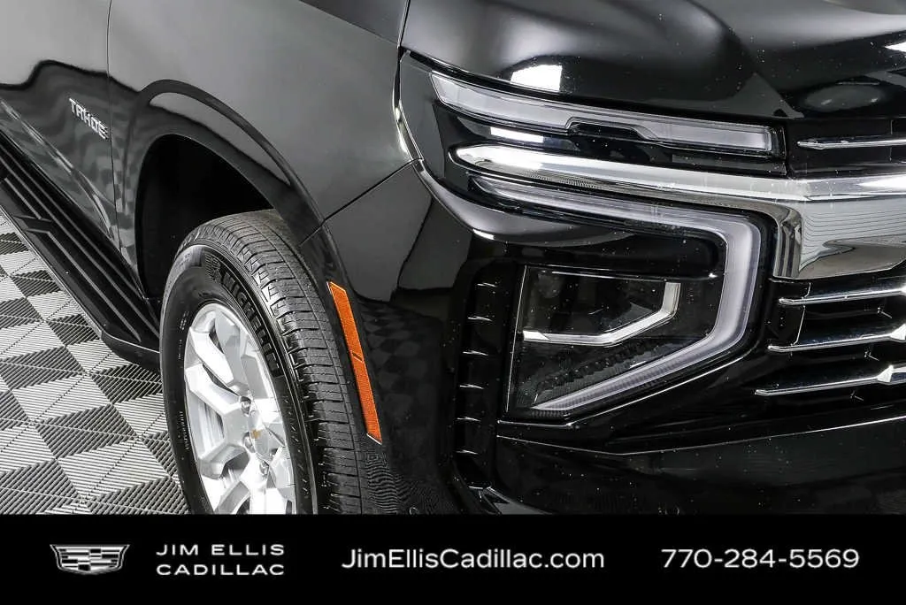 2025 Chevrolet Tahoe LT thumbnail 38