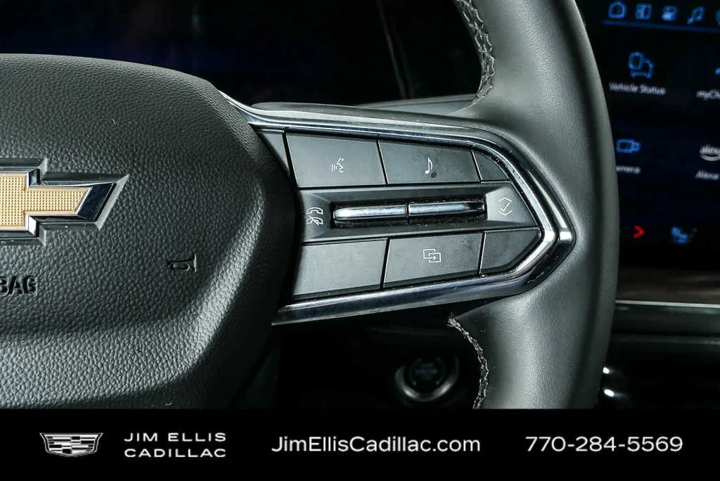 2025 Chevrolet Tahoe LT thumbnail 11