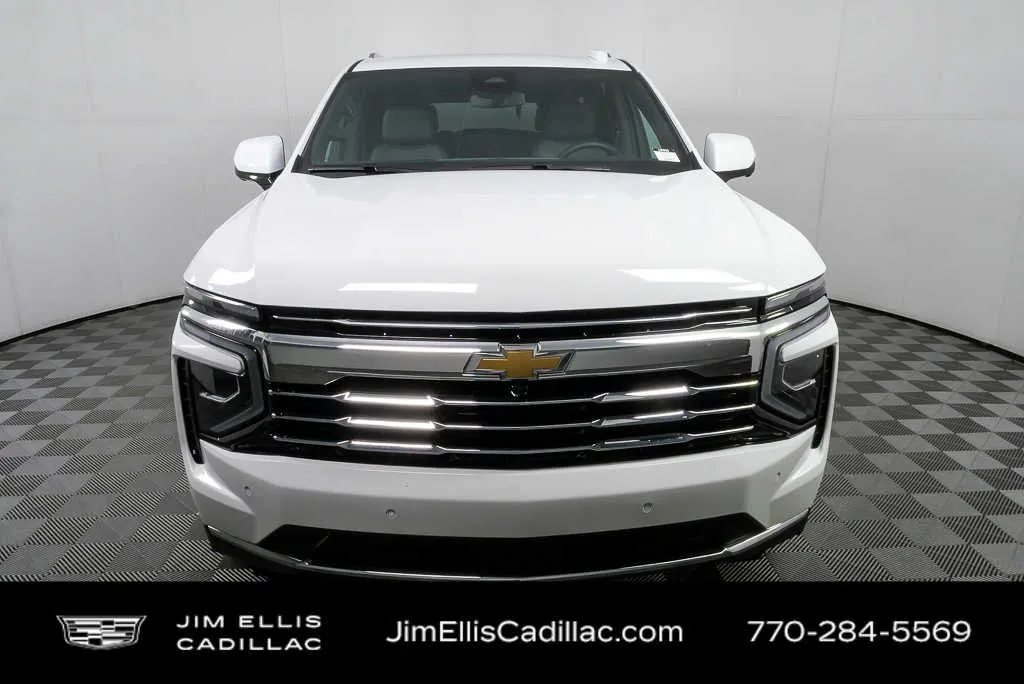 2025 Chevrolet Tahoe LT thumbnail 35