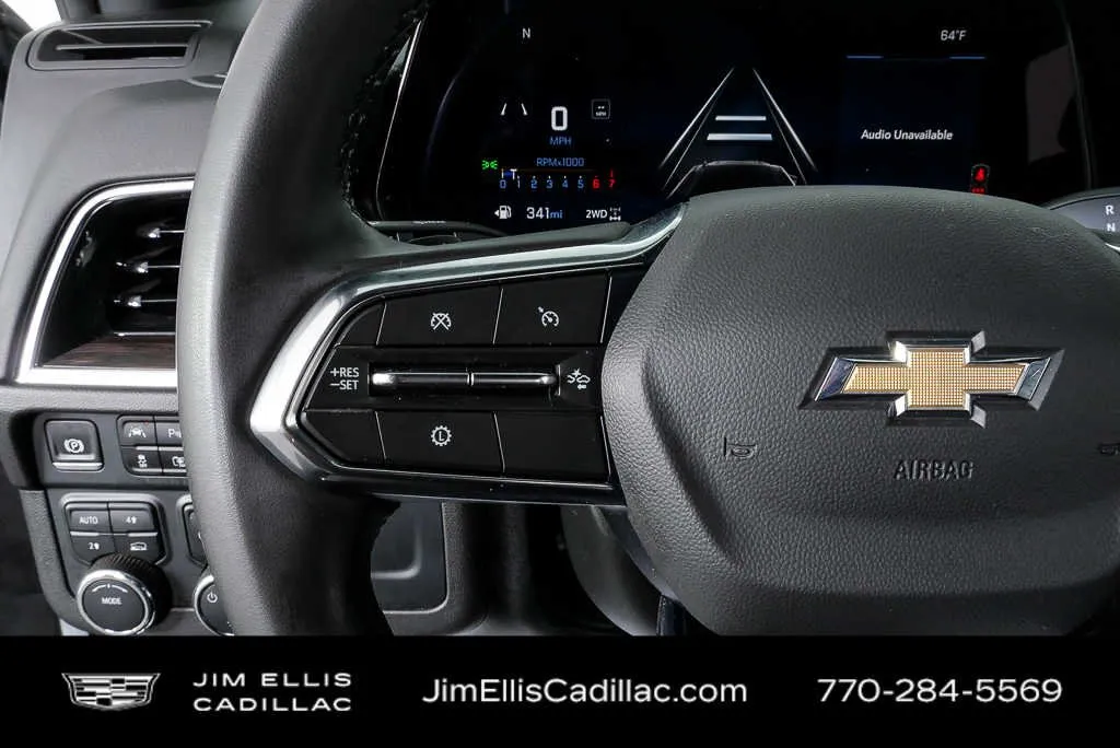 2025 Chevrolet Tahoe LT thumbnail 9