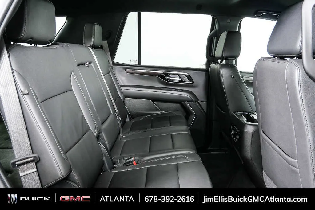 2025 Chevrolet Tahoe LT thumbnail 21