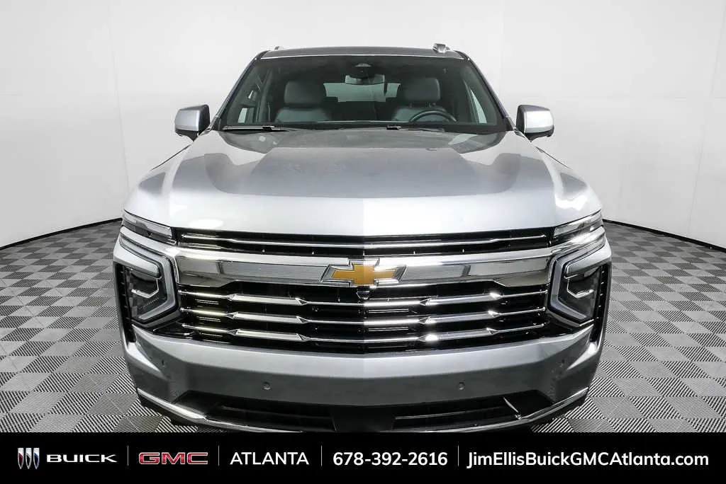 2025 Chevrolet Tahoe LT thumbnail 26