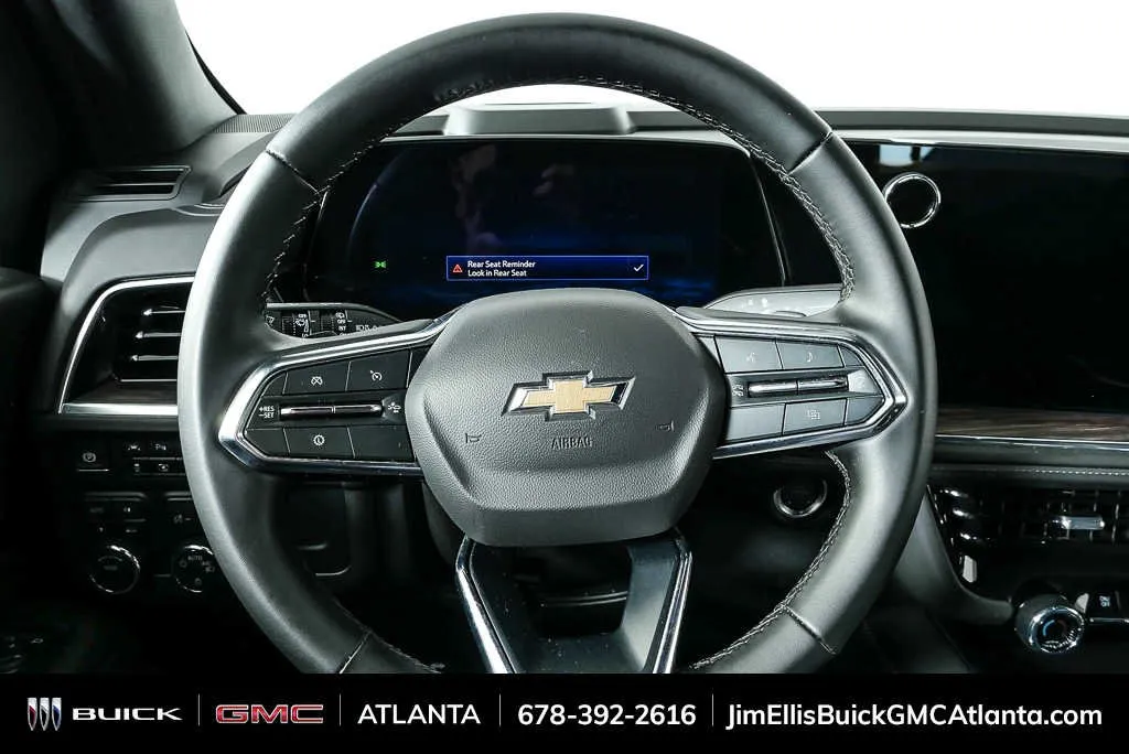 2025 Chevrolet Tahoe LT thumbnail 9