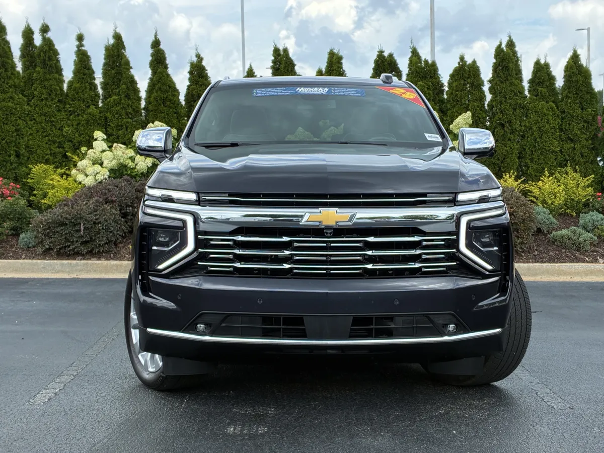 2025 Chevrolet Tahoe Premier thumbnail 5