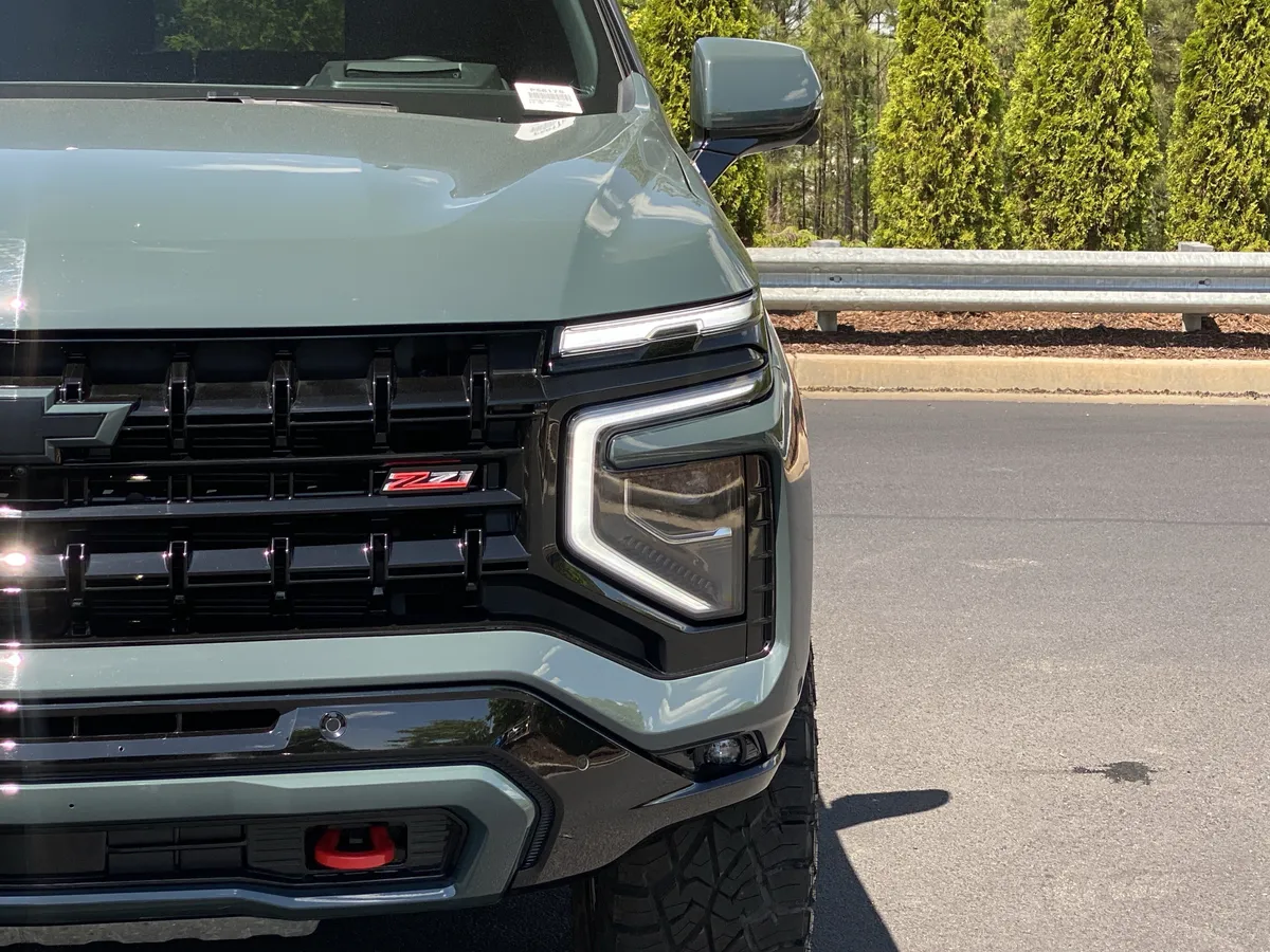2025 Chevrolet Tahoe Z71 thumbnail 20