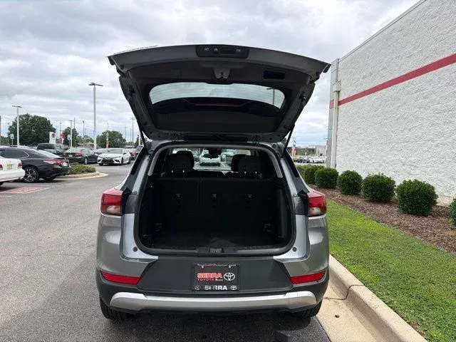 2025 Chevrolet TrailBlazer thumbnail 13