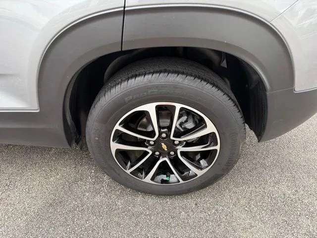 2025 Chevrolet TrailBlazer thumbnail 6