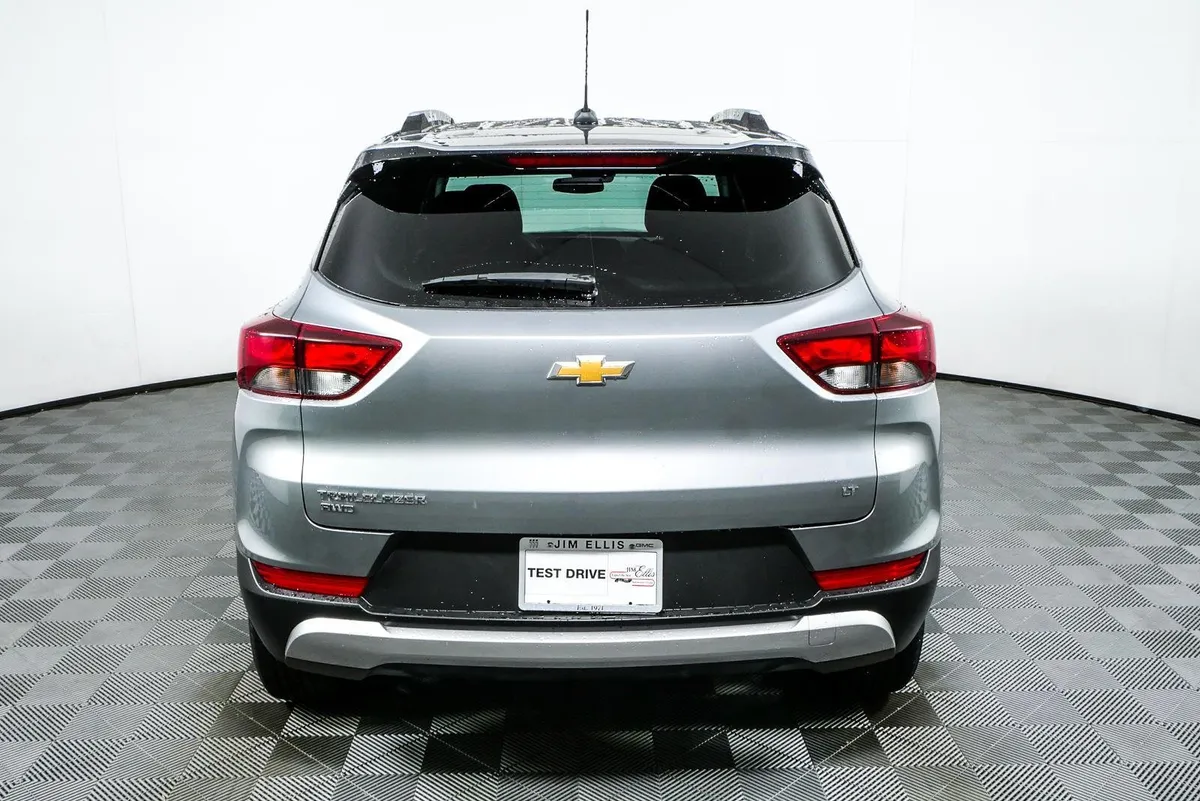 2025 Chevrolet Trailblazer LT thumbnail 25