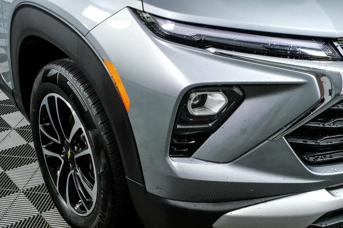 2025 Chevrolet Trailblazer LT thumbnail 32