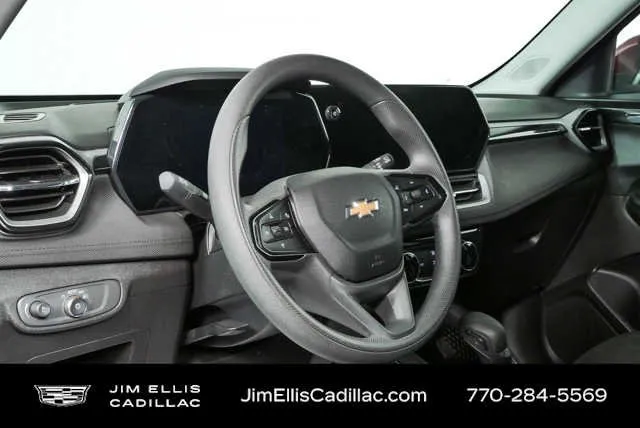 2025 Chevrolet Trailblazer LT thumbnail 4
