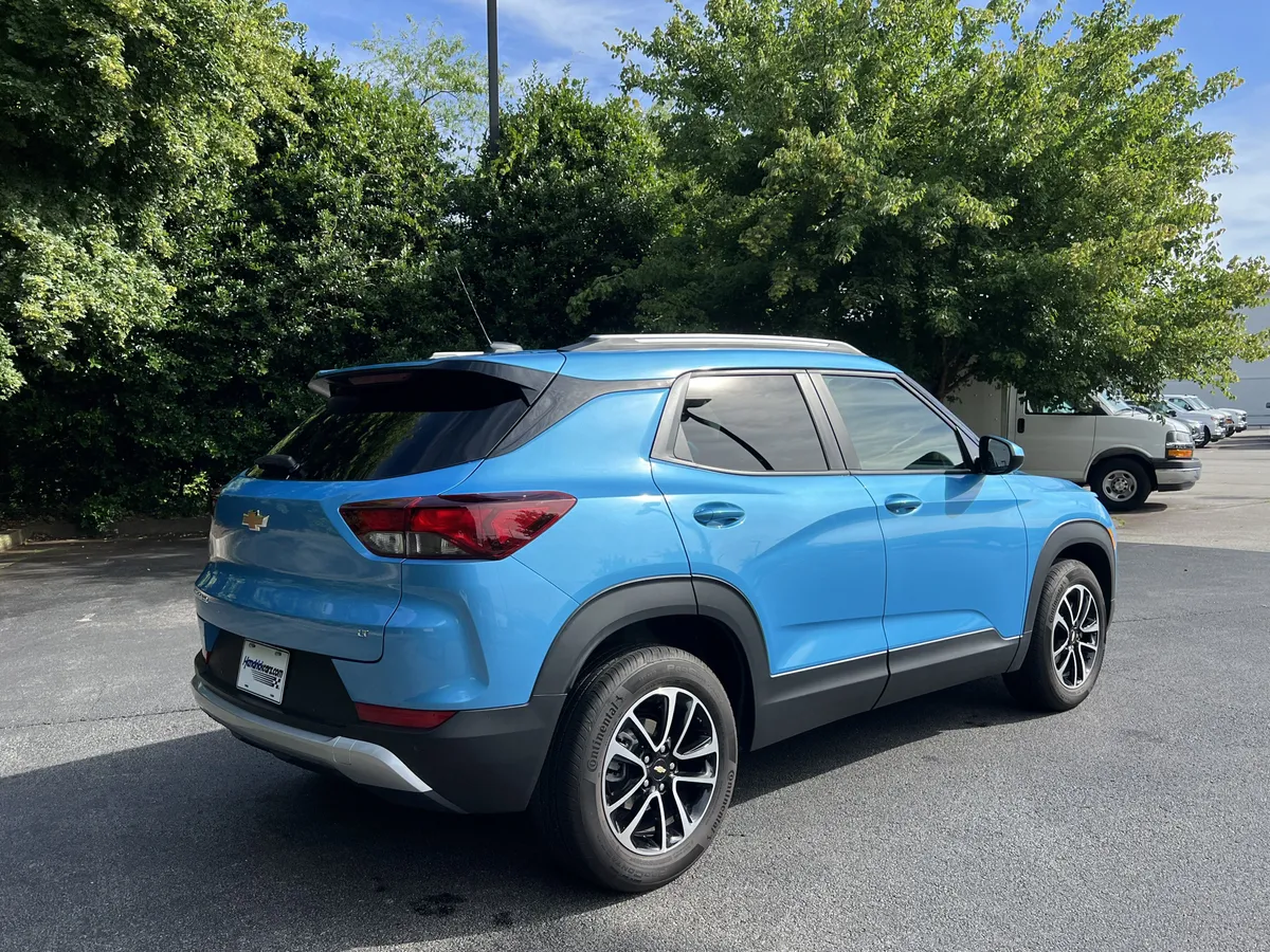 2025 Chevrolet Trailblazer LT thumbnail 8