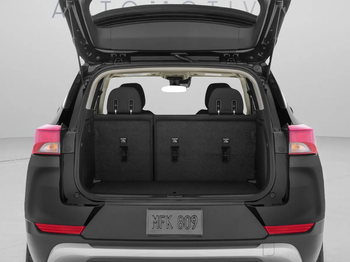 2025 Chevrolet Trailblazer LT thumbnail 14