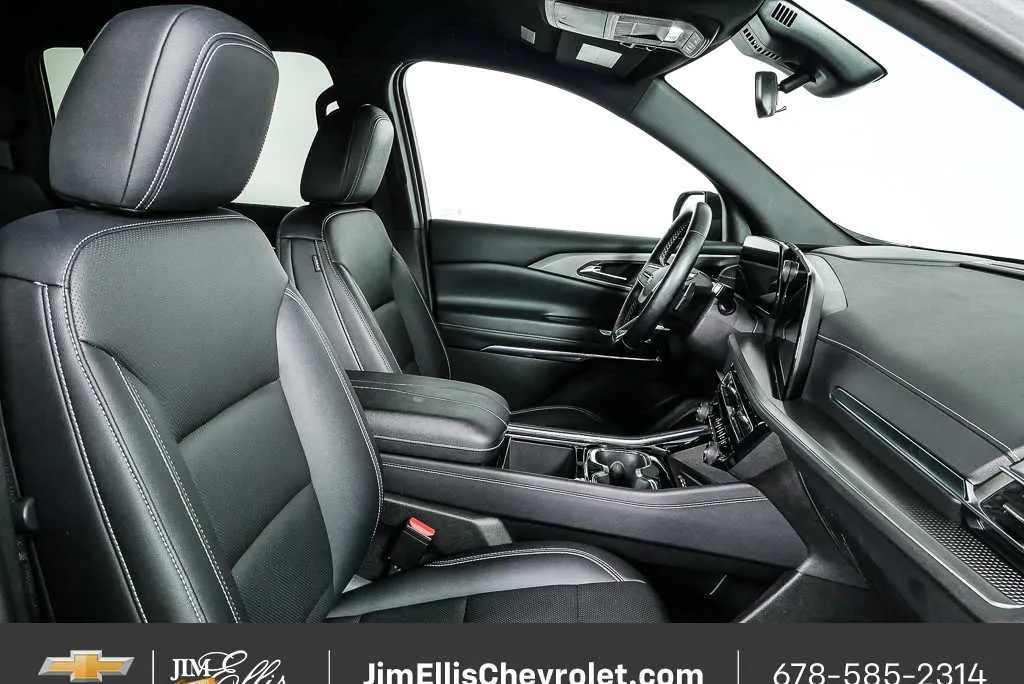 2025 Chevrolet Traverse AWD LT thumbnail 20