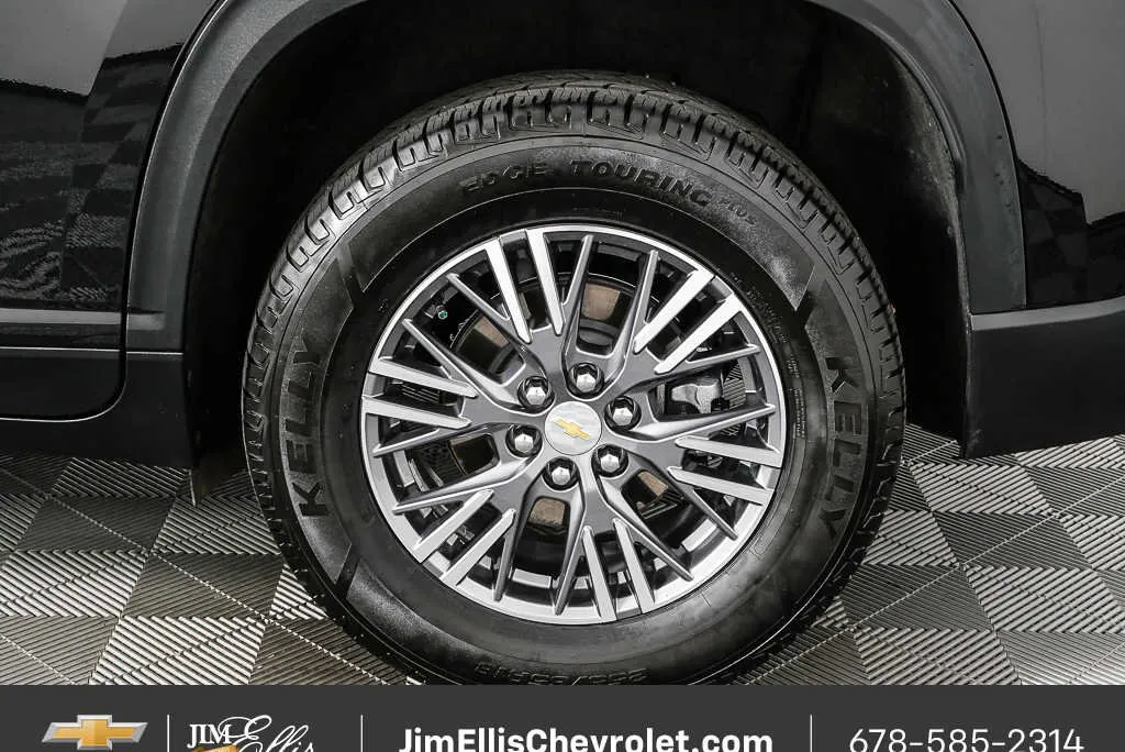 2025 Chevrolet Traverse AWD LT thumbnail 37